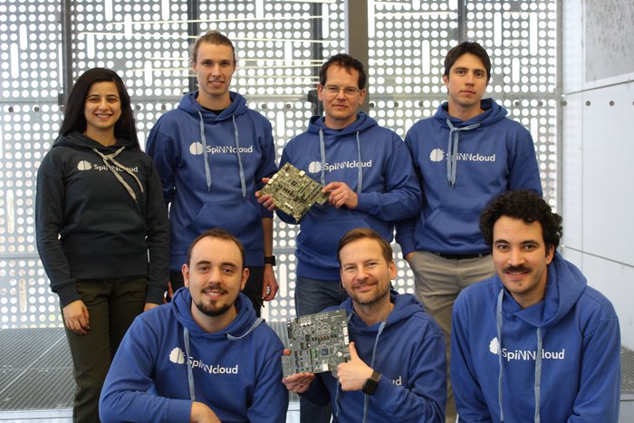 Das DeepTech-Startup SpiNNcloud Systems aus Dresden freut sich über eine Millionen-Förderung